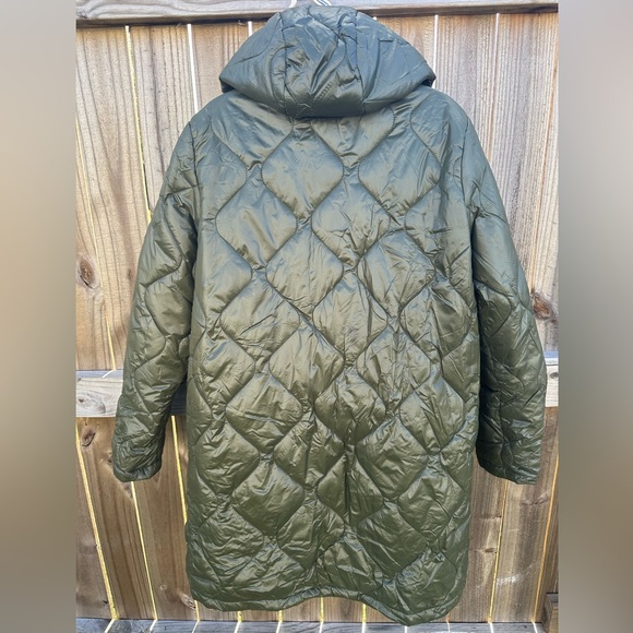 Calvin Klein Quilted Long Coat with Hood - Size Large - Picture 4 of 9